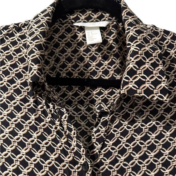 H&M Chainlink Black and Gold Coordinate Set, Size 8 - Picture 6 of 12